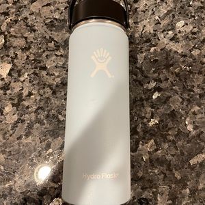 Baby Blue 18 oz. Water Bottle